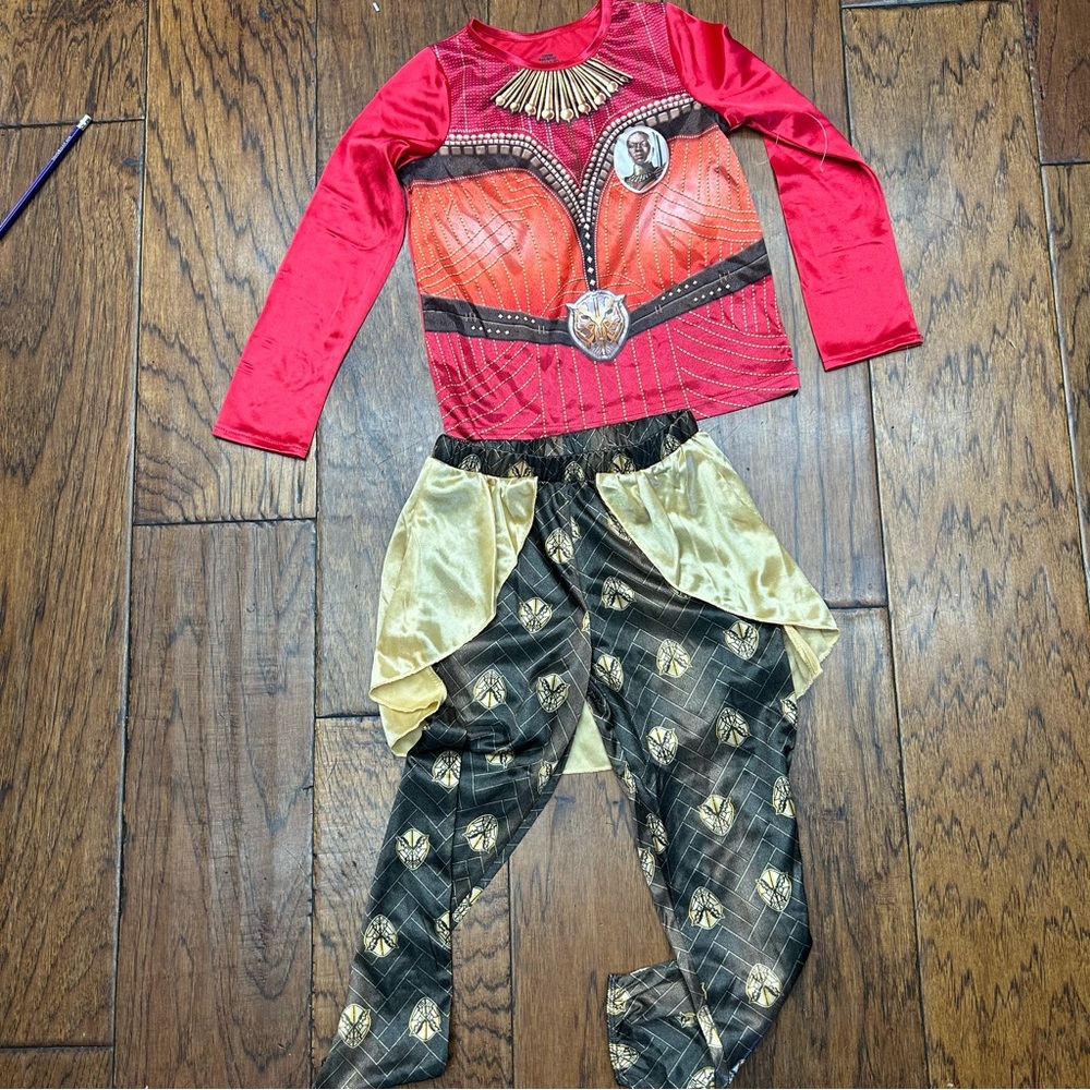 Marvel Girls' Black Panther: Wakanda Forever‎ costume 2-piece set